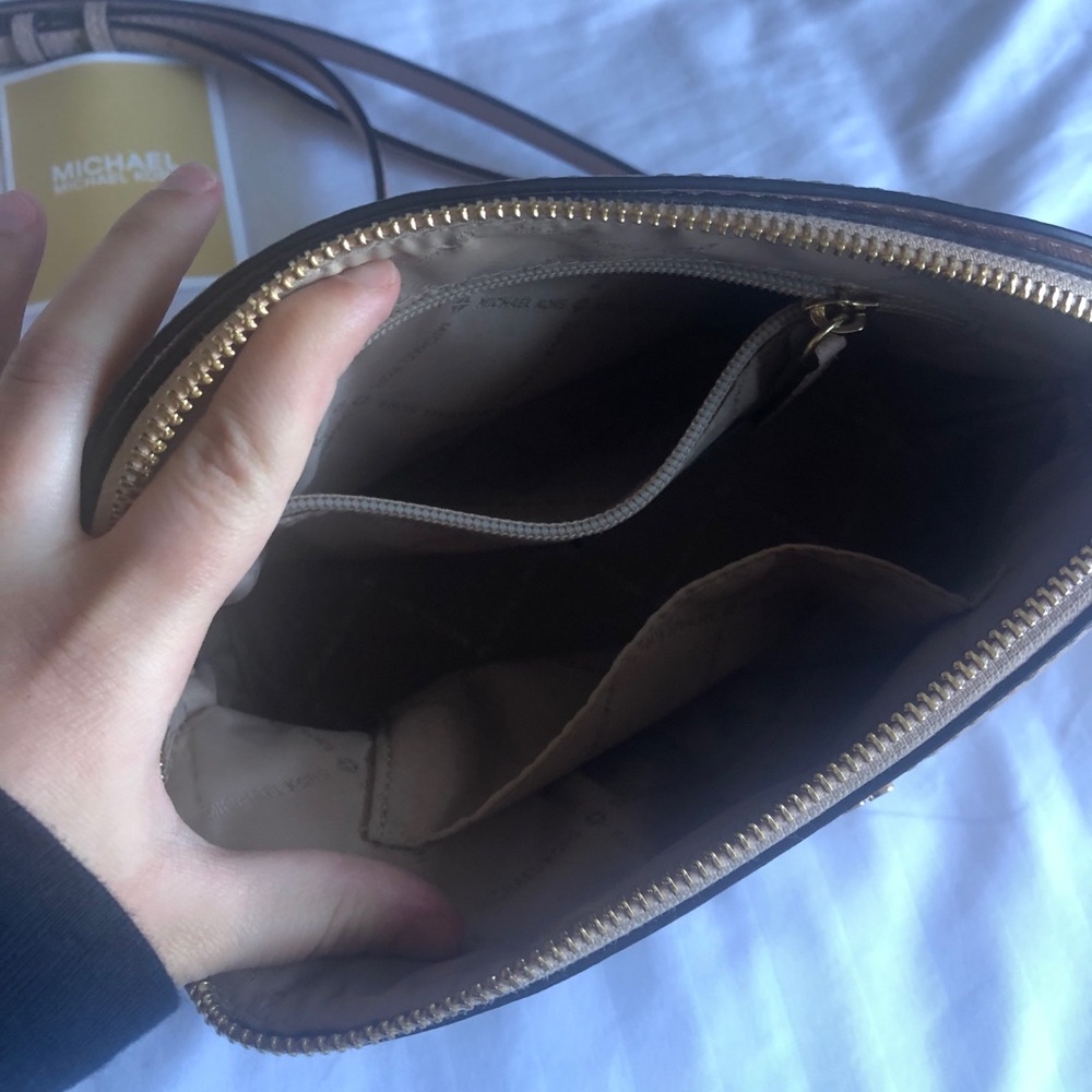 SOLD - Picture 4 of 5